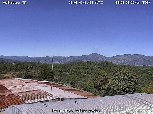 Healdsburg — North live webcam