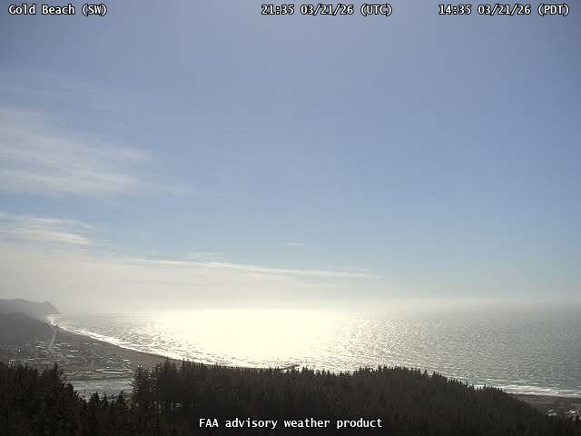 Gold Beach — SouthWest live webcam