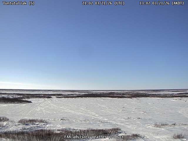 Tuntutuliak — South live webcam
