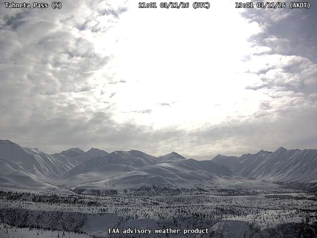 Tahneta Pass — South live webcam