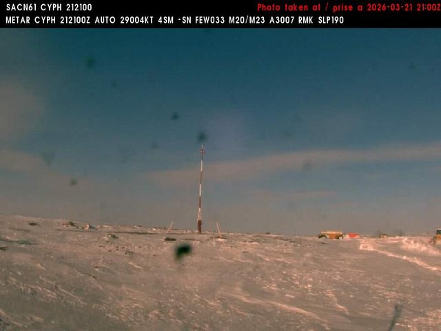 Inukjuak — East live webcam