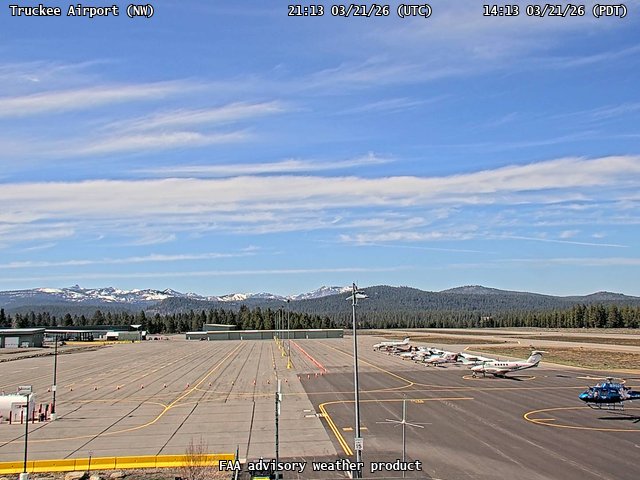 Truckee Airport — NorthWest live webcam