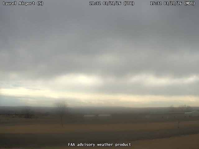 Laurel Airport — South live webcam