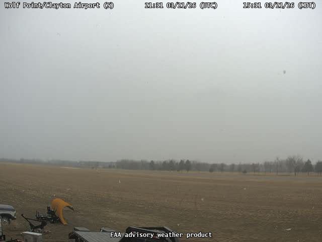 Wolf Point/Clayton Airport — South live webcam