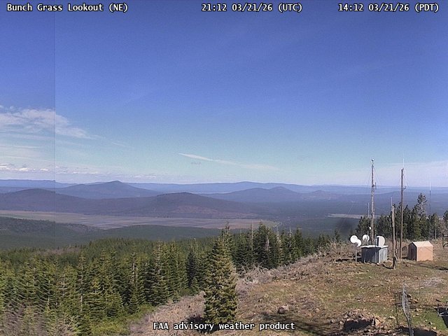 Bunch Grass Lookout — NorthEast live webcam