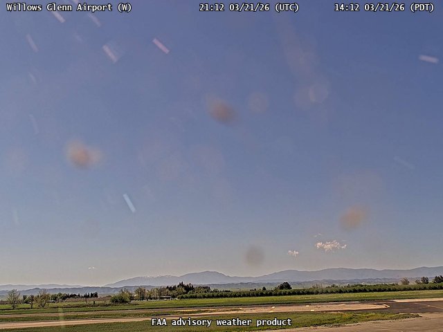 Willows Glenn Airport — West live webcam